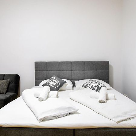 Royal-Haven Apartment Виена Екстериор снимка